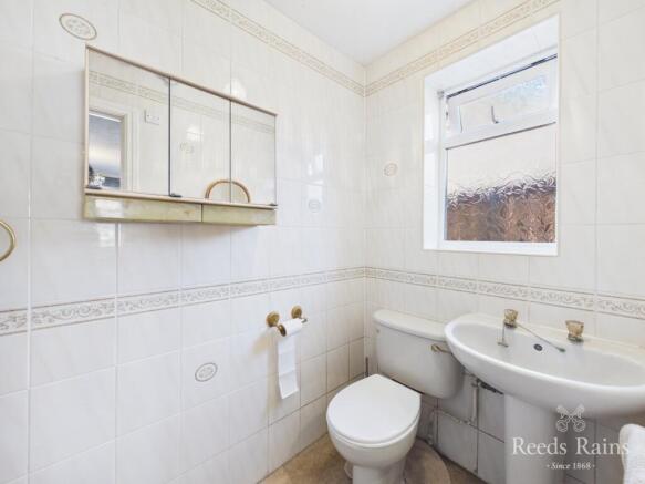 3 bed Bungalow for sale Image 12