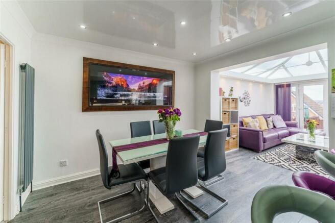 4 bed Detached for sale Image 12