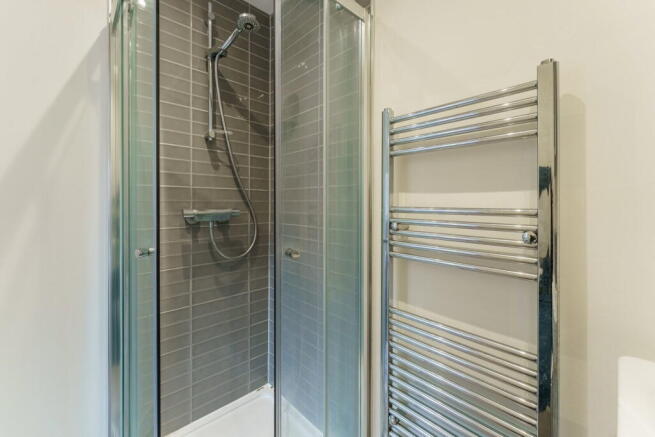 2 bed Terraced for sale Image 11