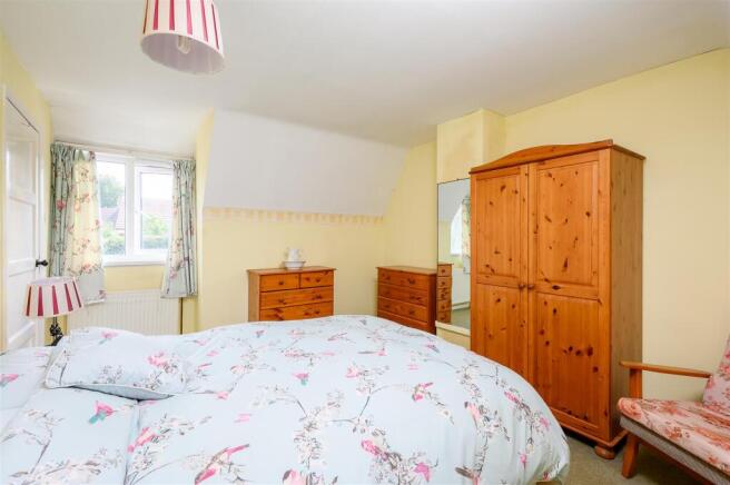 2 bed Terraced for sale Image 10