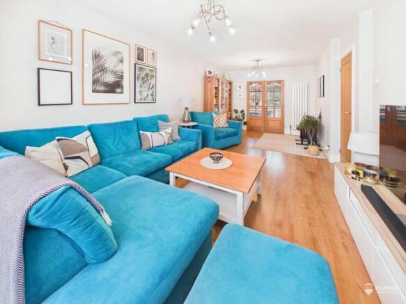 Living Room.jpg