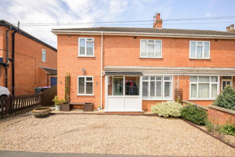 Wyndham Close in Grantham