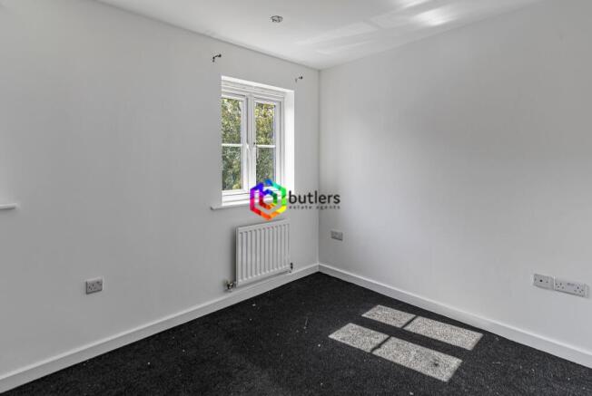 2 bed Terraced to rent Image 8