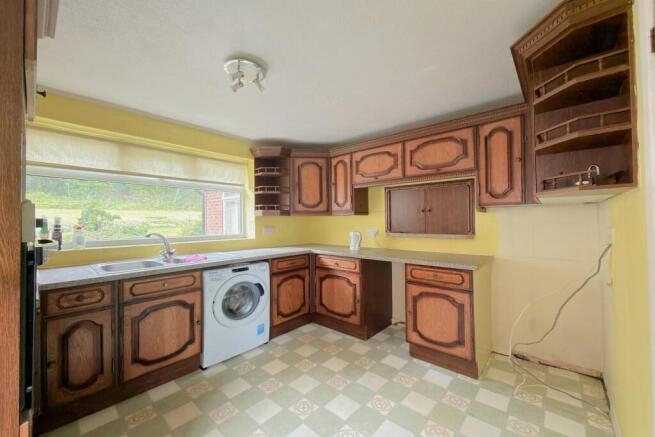 3 bed Detached for sale Image 6
