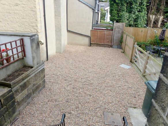 Photo 12