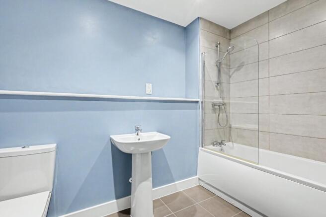 2 bed Flat to rent Image 8