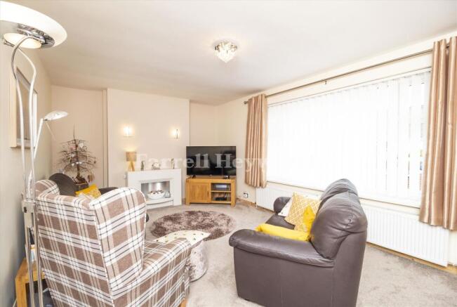 Lounge 1