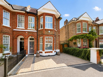 Witham Road, Isleworth, TW7