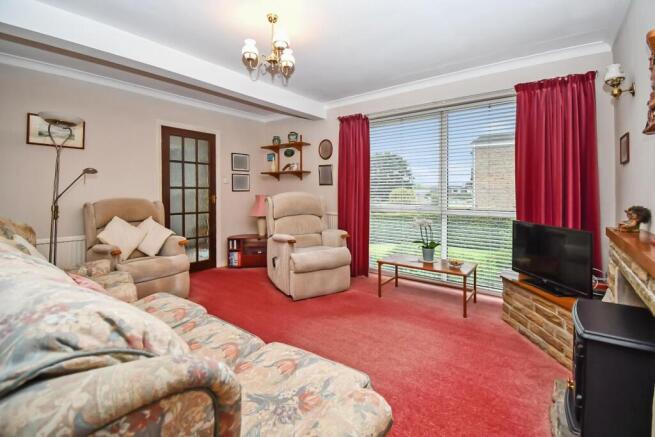 3 bed Link Detached House for sale Image 8