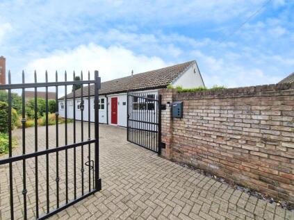 Bank End Road, Blaxton, Doncaster, DN9