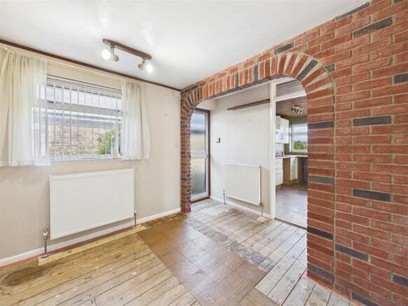 Gosforth Drive, Dronfield photo 4
