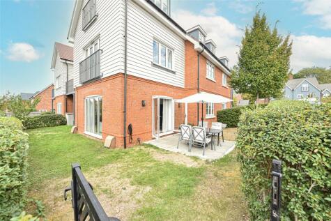Crayford Mead, Warfield, Bracknell