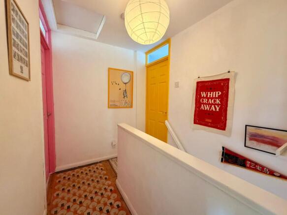 3 bed Semi-Detached for sale Image 12