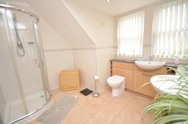 En Suite - Bedroom 1