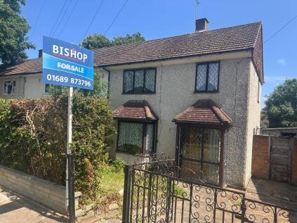 Lullingstone Crescent, St Pauls Cray, Orpington, Kent, BR5 3EB