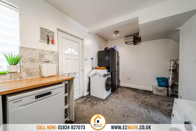3 bed Terraced for sale Image 4