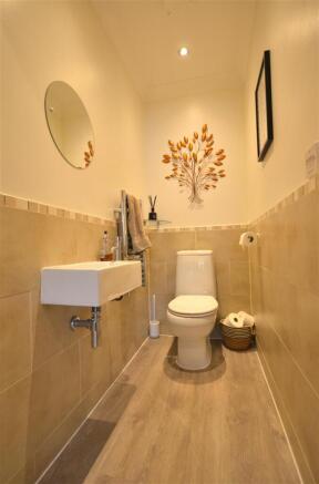 CLOAKROOM
