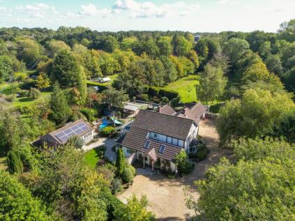 Oldwich Lane East, Fen End, Kenilworth, Warwickshire, CV8