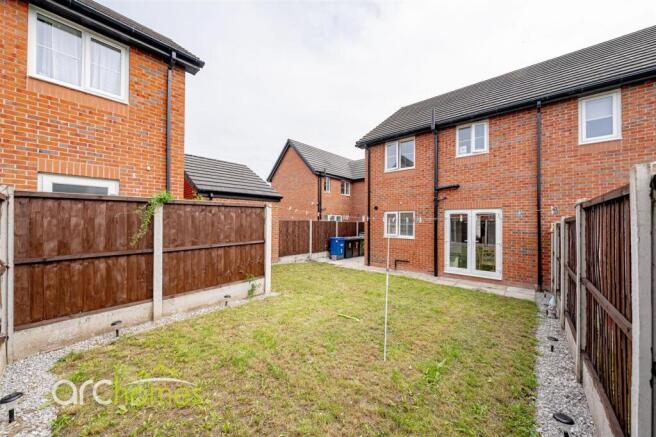Limer Hill, Leigh, WN7 photo 4