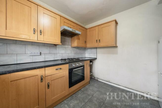 Flat 18, Penshurst Road  N17 8BT-7.jpg