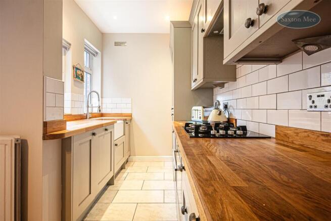 3 bed Terraced for sale Image 7