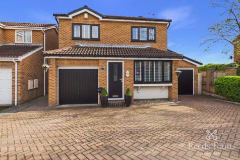 Brackenwood Road, Outwood, Wakefield, West Yorkshire, WF1