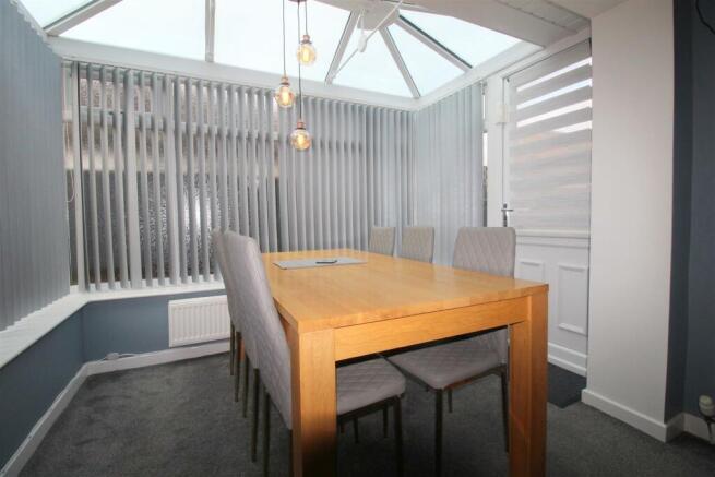 Conservatory / Dining Space