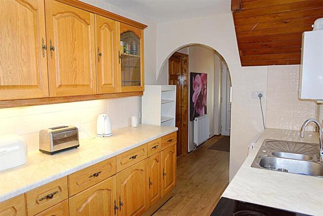 kitchen1.jpg