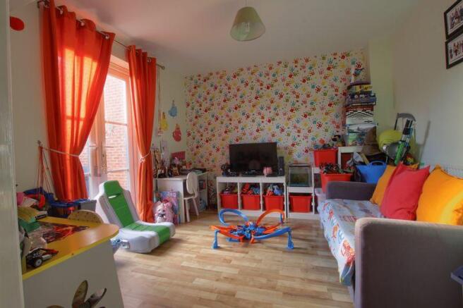Photo 6