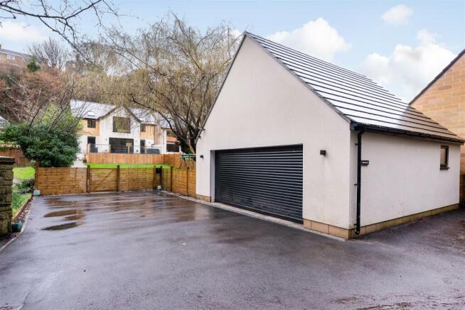 Driveway Parking, Garaging & Office.jpg