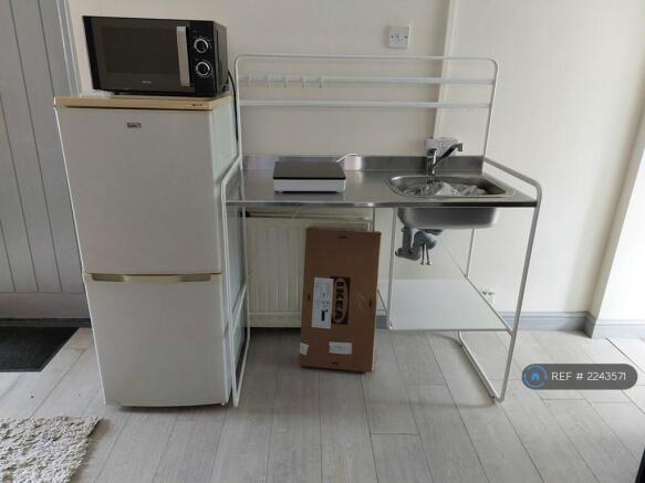 Kitchenette / Induction Hub