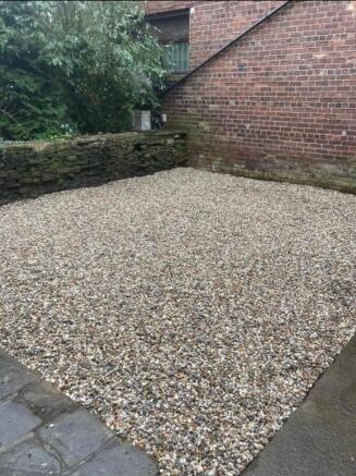 1 bed Terraced to rent Image 9