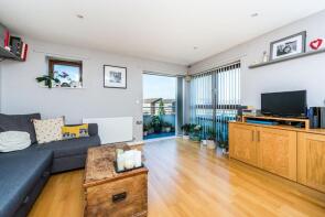 9, 67 Seddon Court, Brooklands Road, Romford RM7 7EB