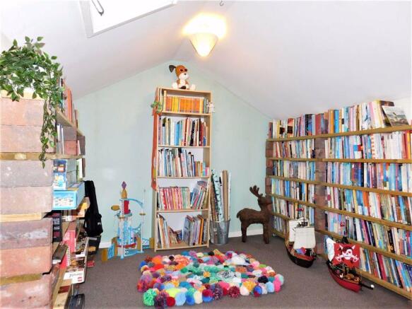Photo 7