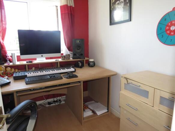 Photo 10
