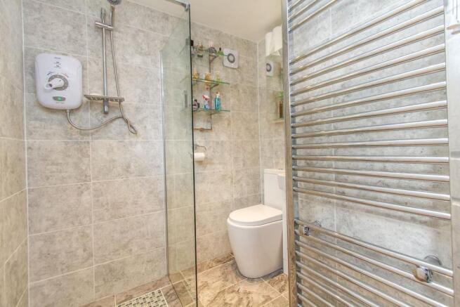Master En-suite