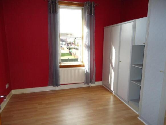 Bedroom 2 (2.64 x 3.10)