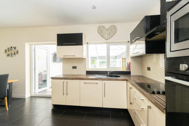 Dining Kitchen 3