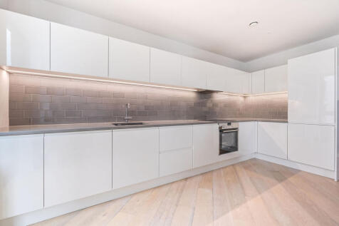 Echo Court, Royal Docks, London, E16