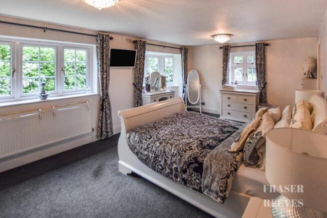 Principal bedroom
