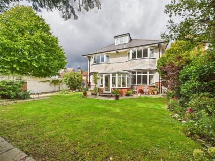 Woodford Road, Bournemouth, Dorset, BH1