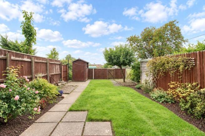 3 bed Terraced for sale Image 9