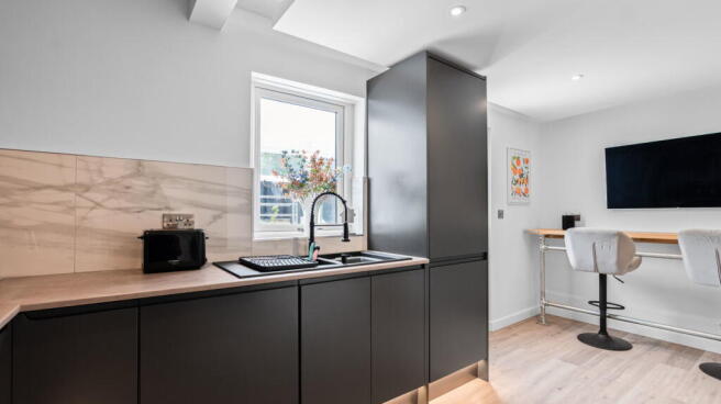 2 bed Terraced for sale Image 9