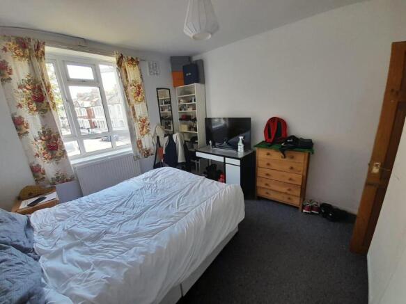 3. Bedroom 1.1.jpeg