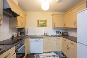 Flat 50, Gean Court, Cline Road, Wood Green, London N11 2NF