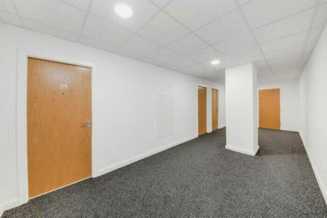 Flat Share to rent Image 6