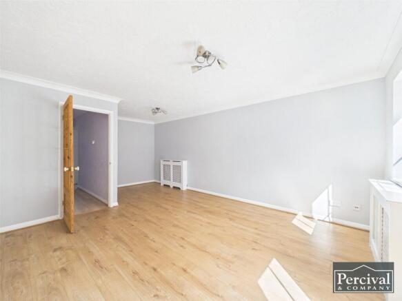 Willow Tree Way, Earls Colne, Colchester, Essex, CO6 photo 4