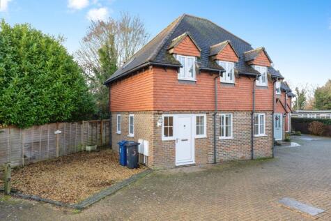 Chapel Lane, Milford, Godalming, Surrey, GU8