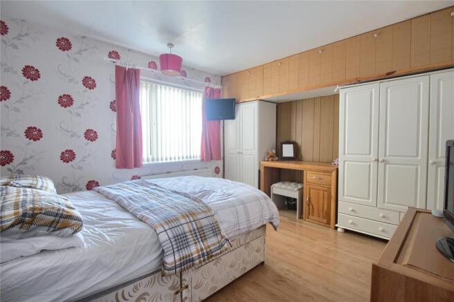 3 bed Semi-Detached for sale Image 11