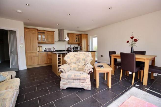 Kitchen/Living